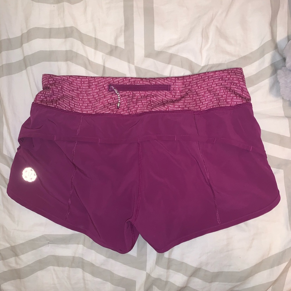 Lululemon Seawheeze Speed Shorts size 4 EUC